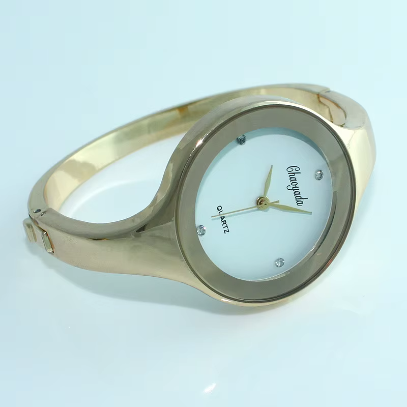 Femmes manchette montre mode décontracté rond dame femmes Bracelet filles montres or montre en acier