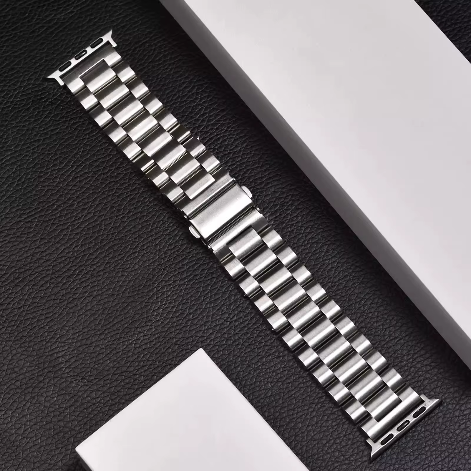 Bracelet de luxe en acier inoxydable pour Apple Watch série 10 9 8 7 46mm 45mm 41mm Bracelet à maill