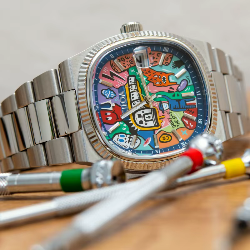 Montre carrée rétro pour homme, marque de luxe légère, cadeau authentique, nouvelle collection 2026,