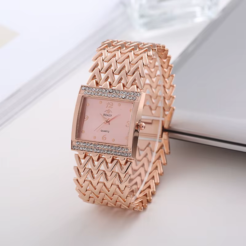 UTHAI W32 femmes mode montres à Quartz européen américain dame Bracelet montre diamants horloge fill