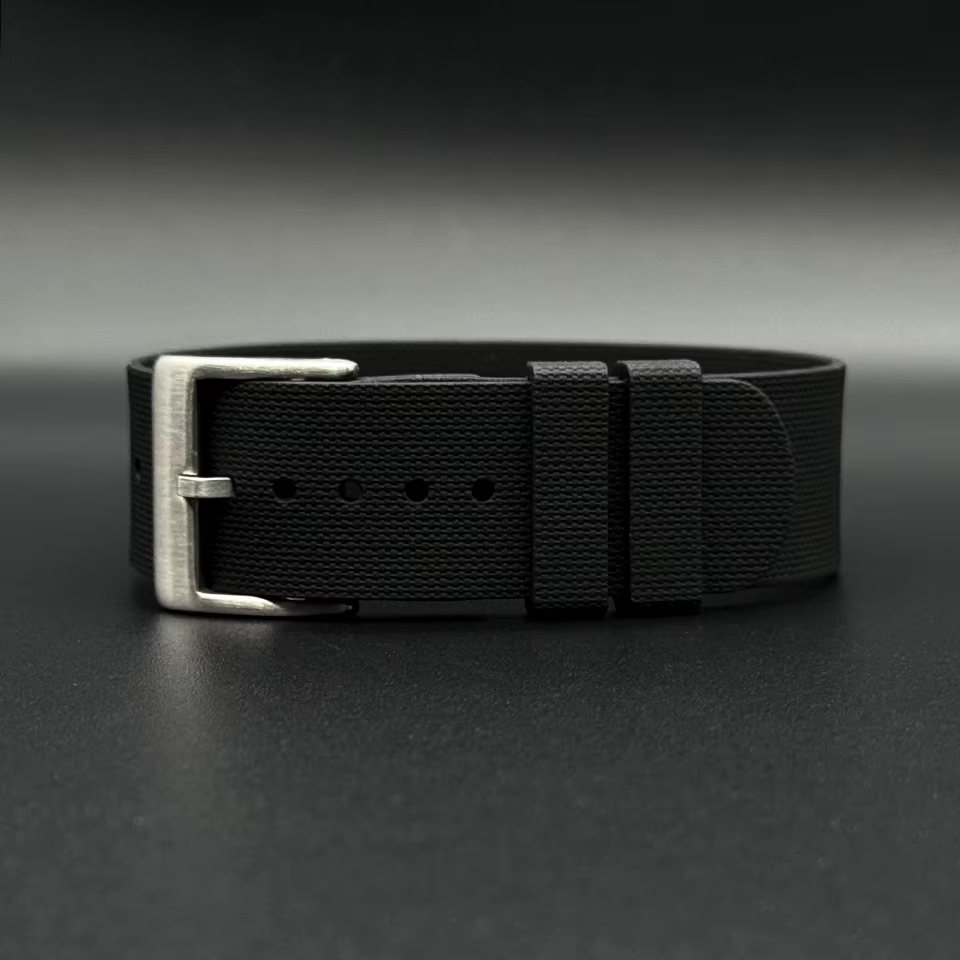 Bracelet de montre sport One Piece FKM 20mm 21mm 22mm en caoutchouc pour Seiko Omega