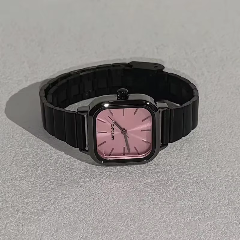 Offre spéciale marque montre noire pour femmes cadeau de luxe montres à Quartz de mode bracelet en a