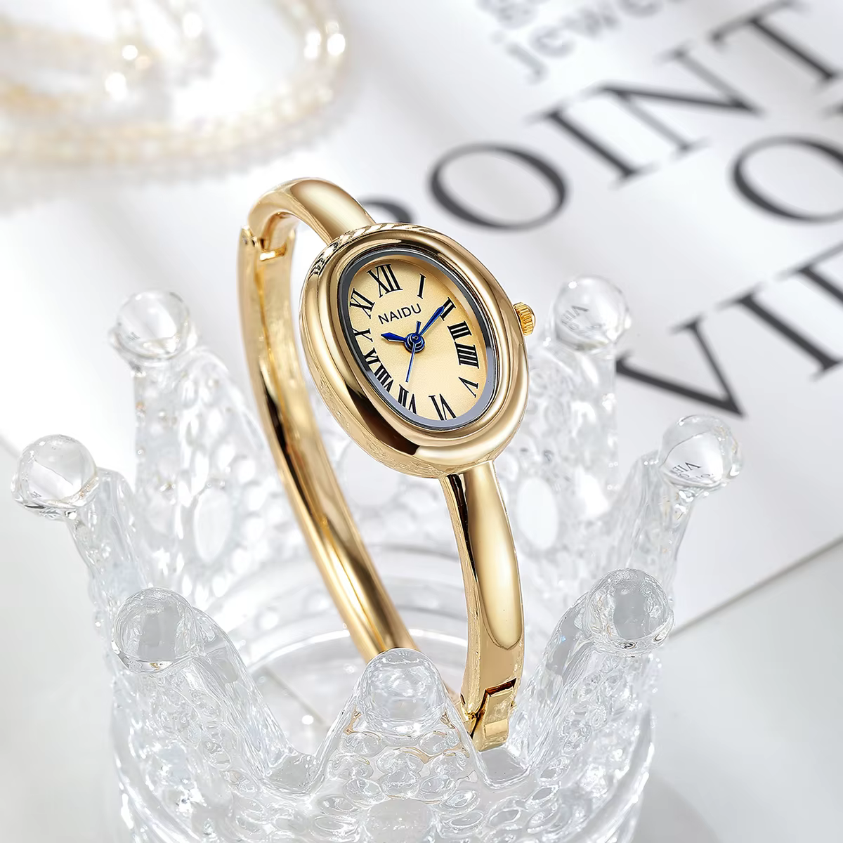 Montre pour femme décontractée, polyvalente, simple et à la mode avec affichage à l'échelle romaine