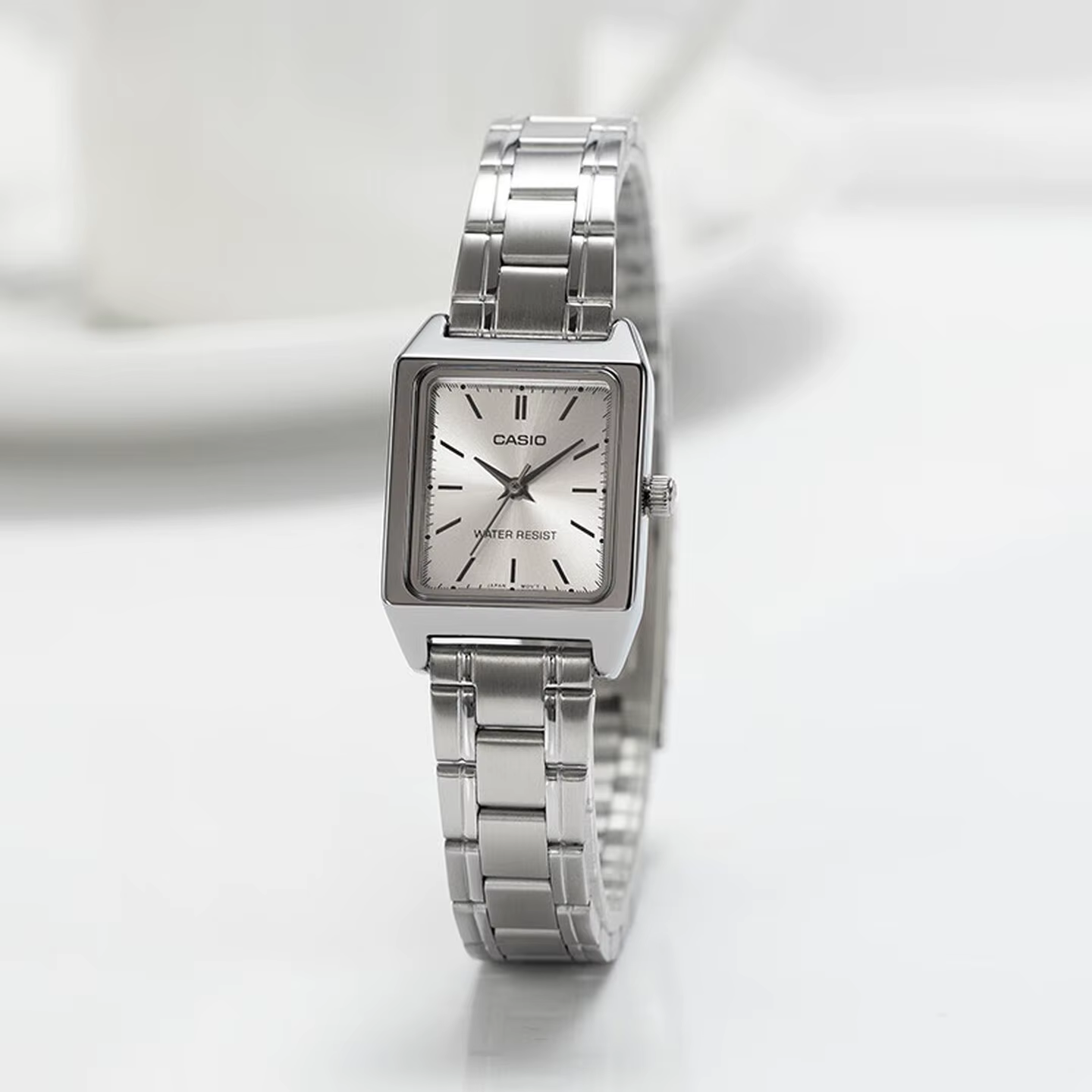 Montre à quartz carrée rétro pour femme Casio LTP-V007D, bracelet en acier, montre-bracelet analogiq
