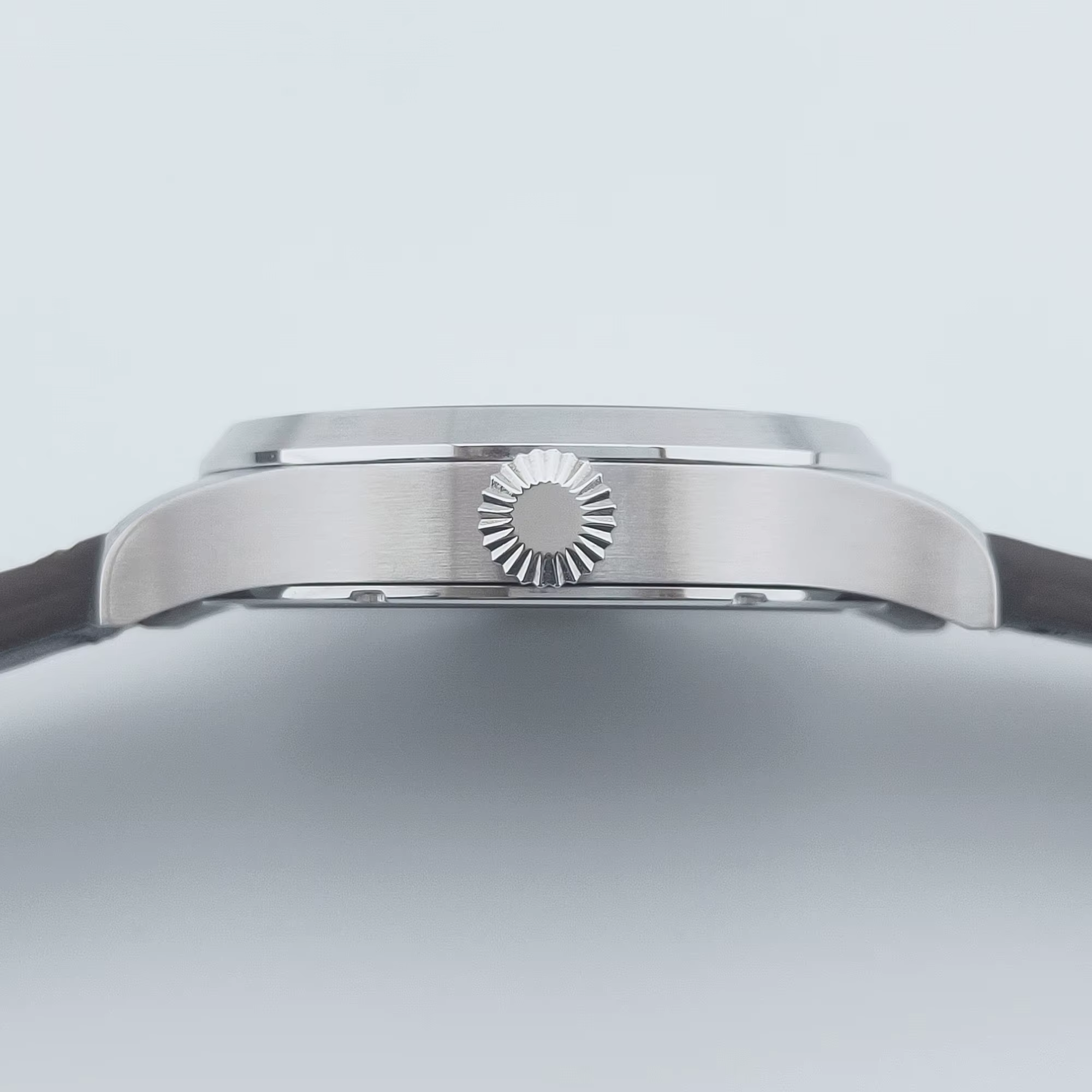 Montre pour homme Corgeut de luxe avec verre saphir, cadran de 42 mm, mouvement à remontage manuel S
