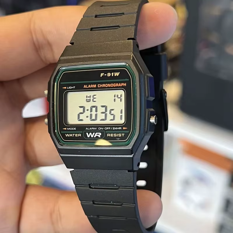 Montre numérique tendance pour hommes, luxe, LED, acier inoxydable, or, argent, électronique, affair