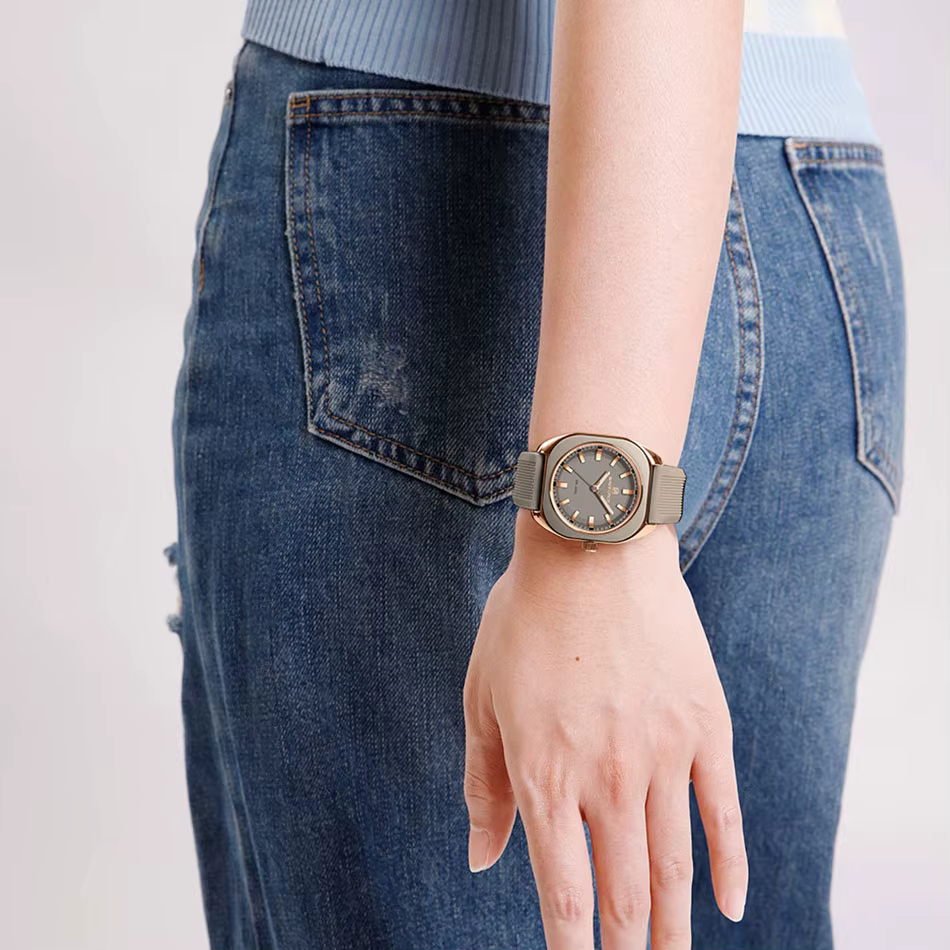 NAVIFORCE mode femmes décontracté élégant Simple polygone Quartz Silicone montre cadeau pour femmes