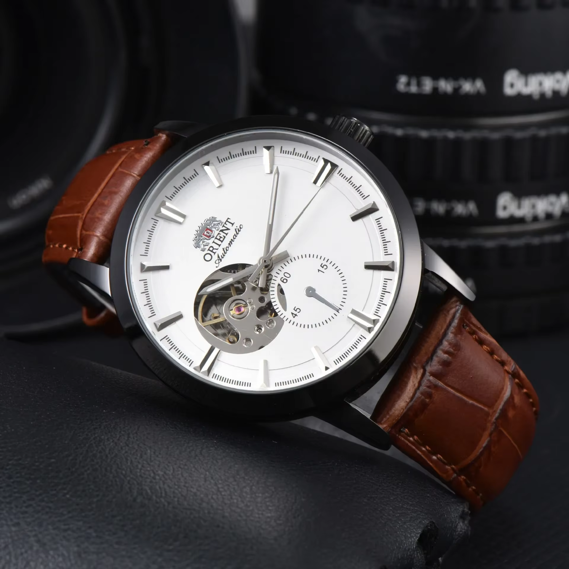 Montres Orient automatiques mécaniques 118A Store Sport, toutes fonctions, heure mondiale, résistant