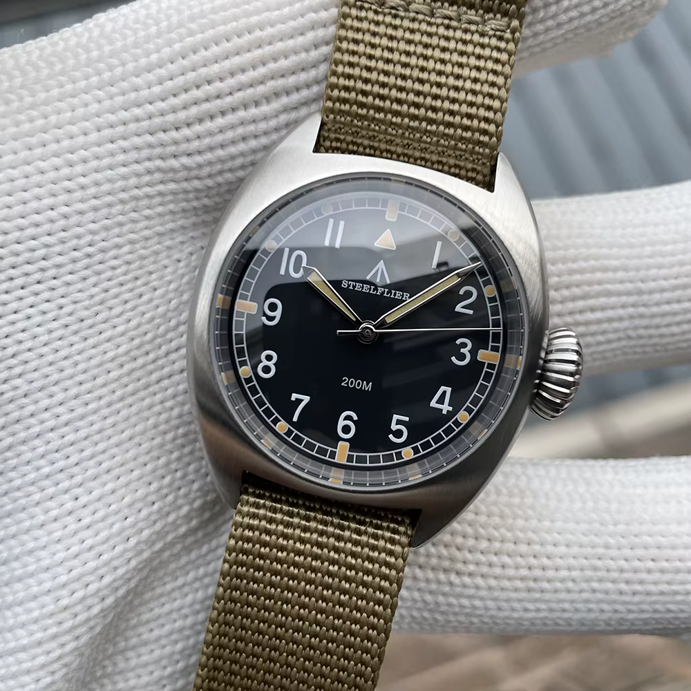 STEELFLIER-Montre-bracelet à quartz de luxe unisexe, montre de plongée étanche à 200m, boîtier de 36