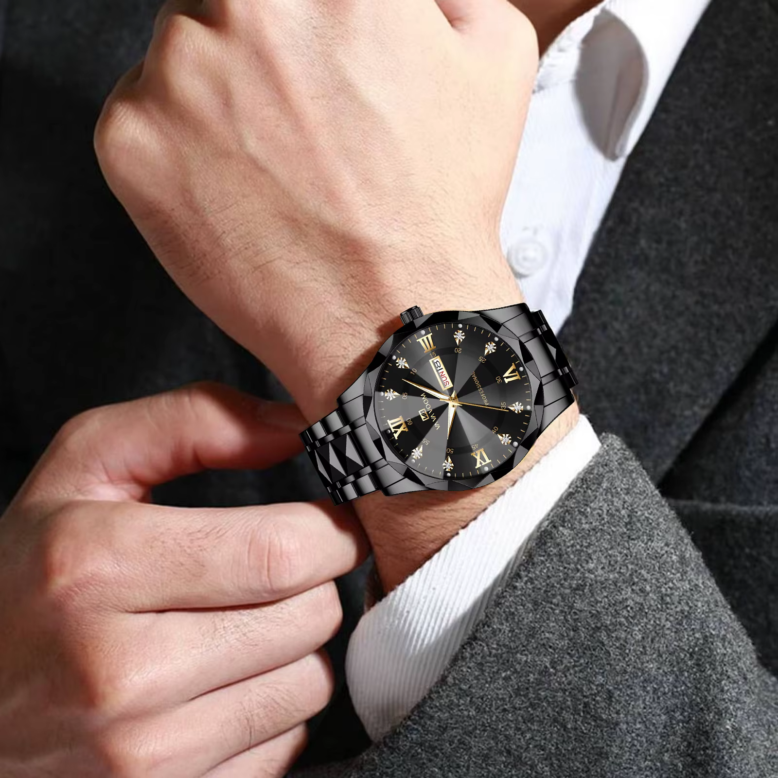 2024 Nouvelle montre pour hommes mode Rivet bracelet en acier inoxydable de luxe eau diamant diamant