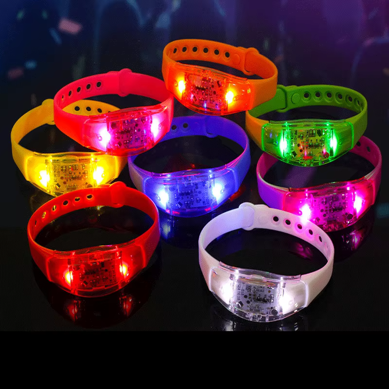 Bracelets LED personnalisables avec musique et son activés, taille réglable, lueur, décorations de f
