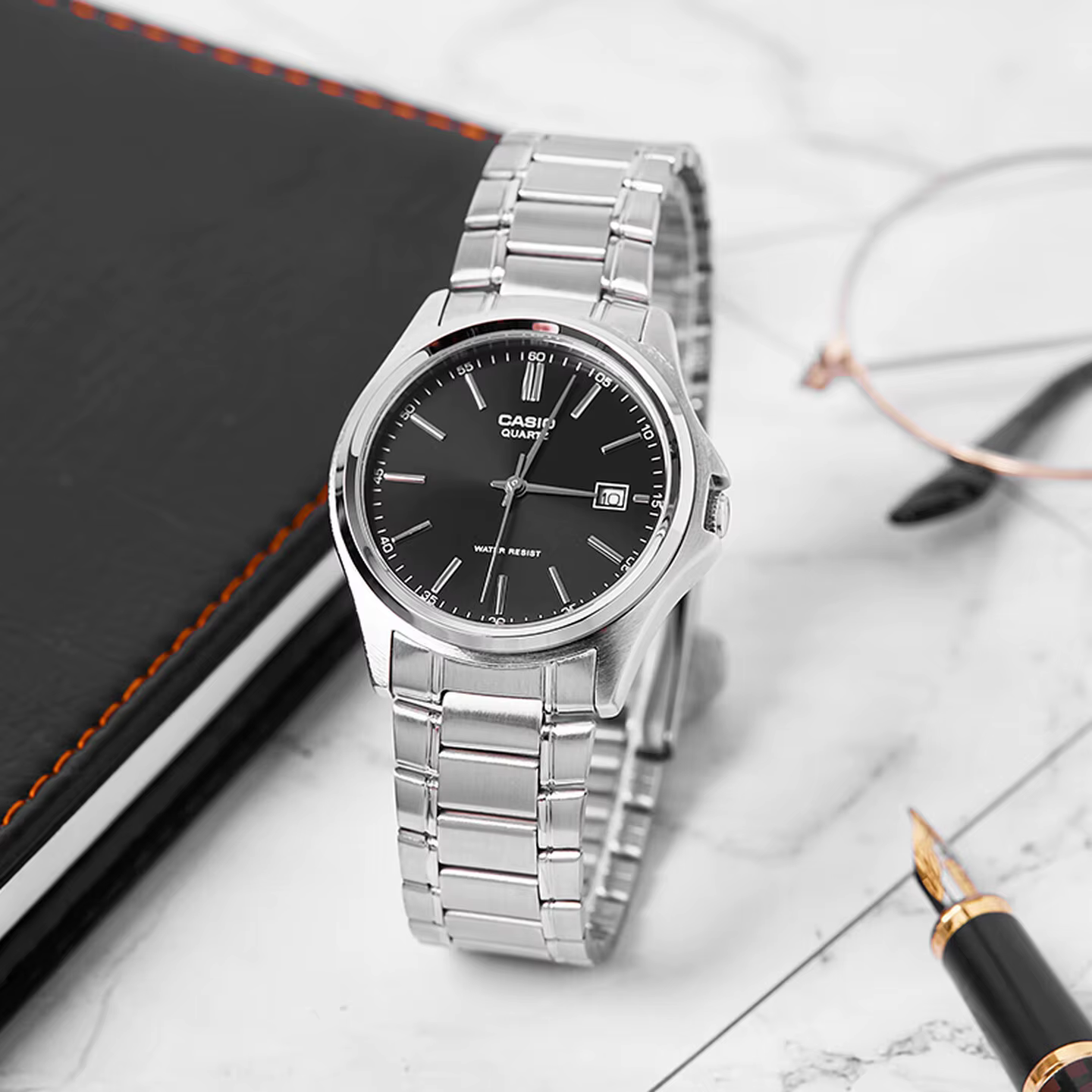 Montre à quartz pour homme Casio MTP-1183A-1A/7A, affichage minimaliste, bracelet en acier, étanche,