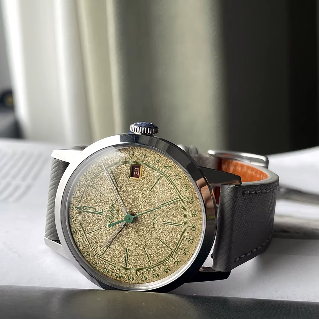 MERKUR-Montre mécanique à remontage manuel pour homme, montre-bracelet, champ vintage, zones bre, ca