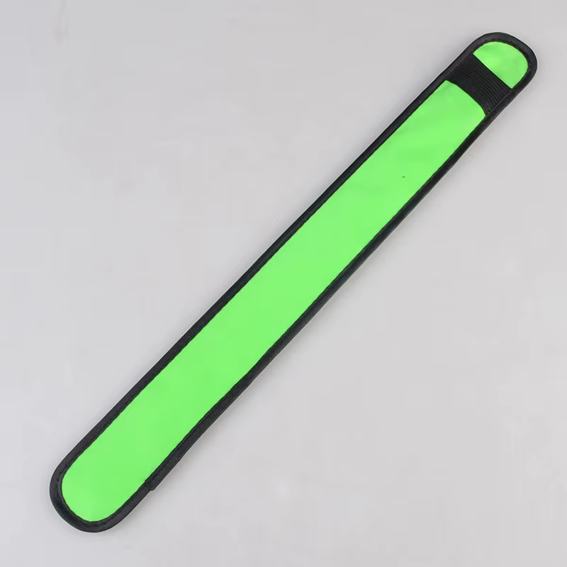 Bracelet lumineux LED pour sports de nuit, lampe de sécurité luisante pour course à pied et équitati