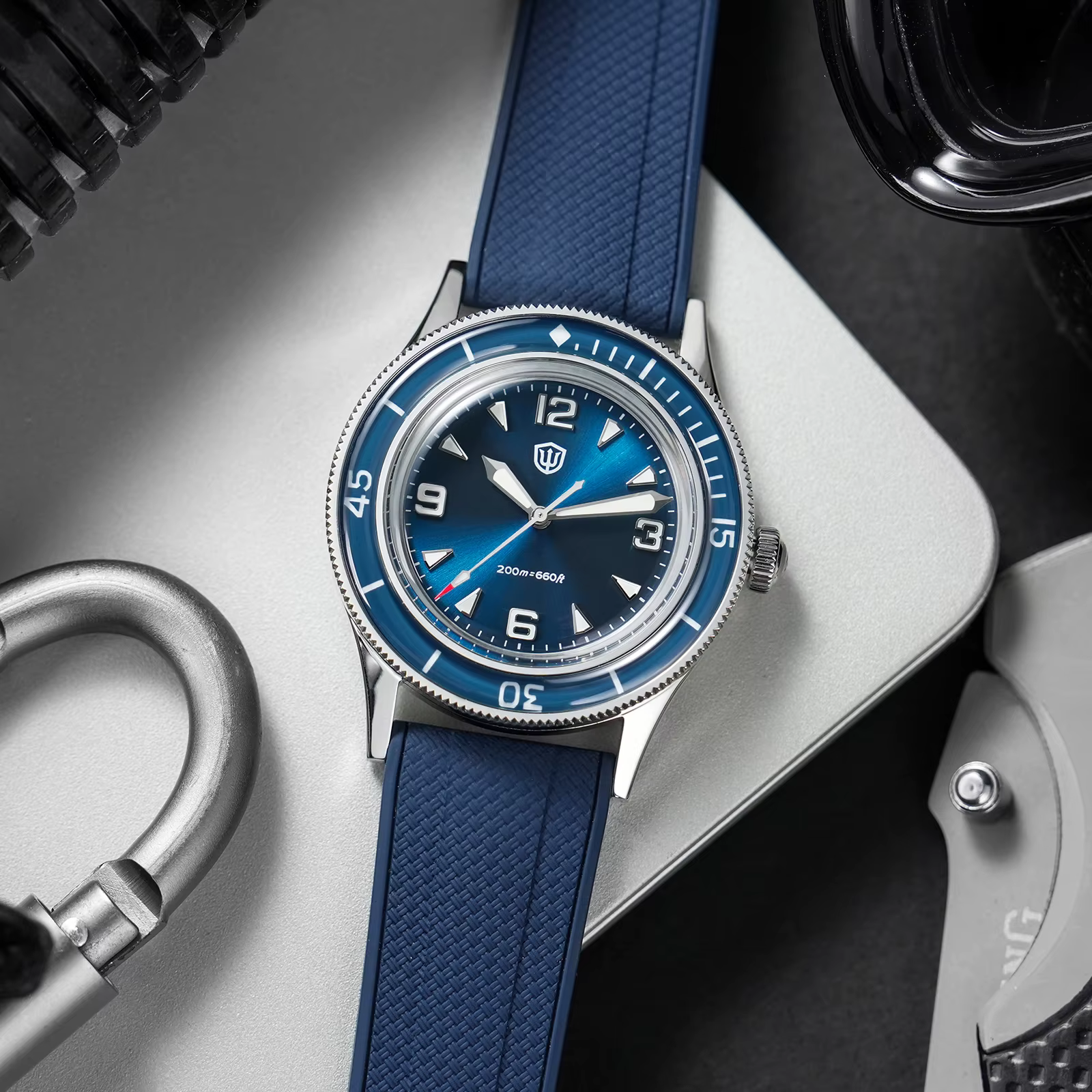 Watchdives – montre 50-Fathoms VH31