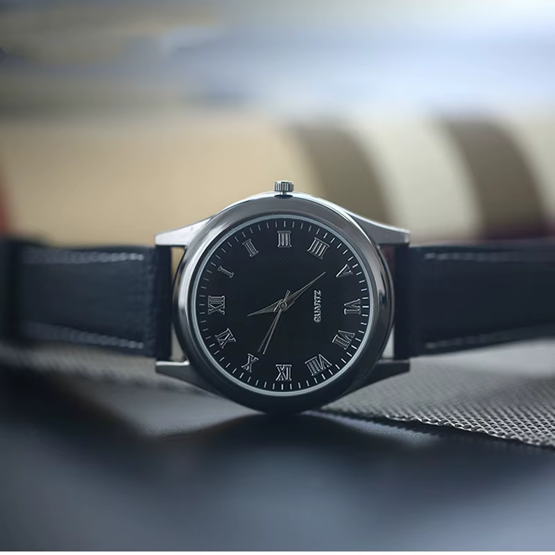 Montre en métal coupe-vent pour homme, briquet sans flamme, Rechargeable USB, outil exquis, gadget cadeau