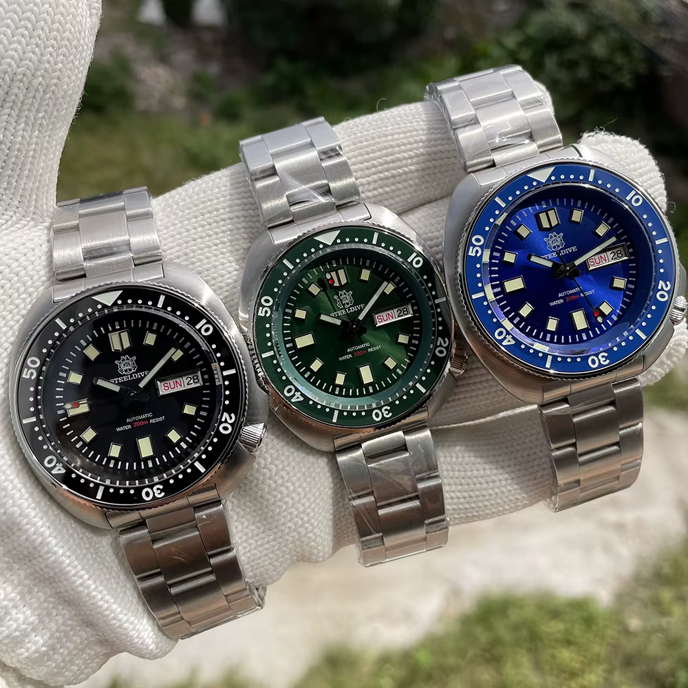 Montres de plongée automatiques STEELDIVE SD1970W