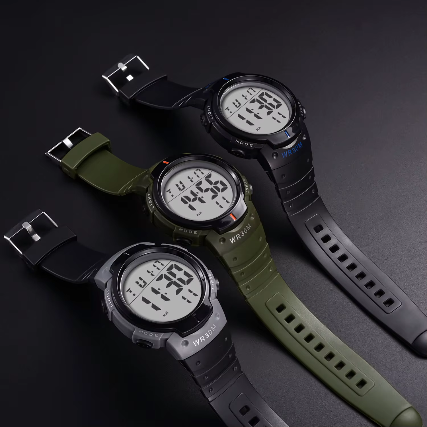 Montre de sport numérique LED étanche pour homme