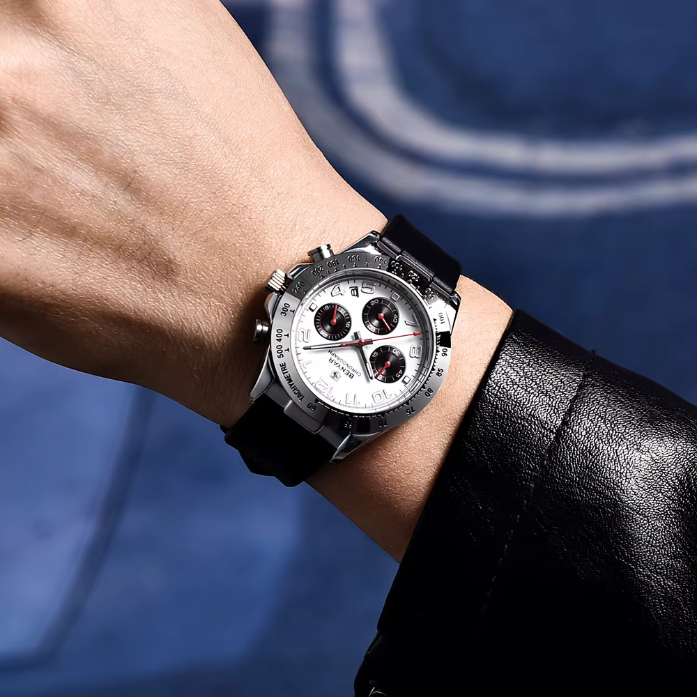 Montre de sport en acier inoxydable pour homme