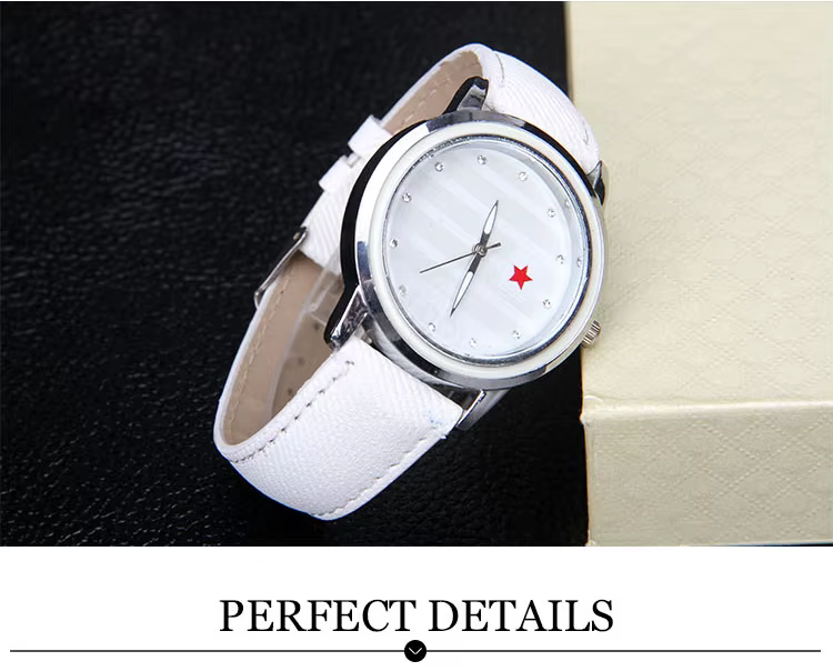 Montre à quartz décontractée en cuir pour femme