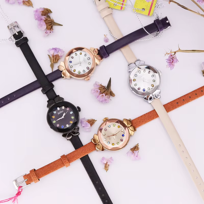 Petite montre à quartz en cuir véritable pour femme
