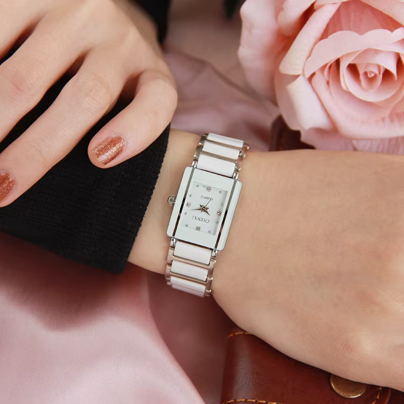Mode Chenxi marque dame montre élégante céramique noire Simple minimalisme petit étroit Quartz décontracté femme strass montre-bracelet