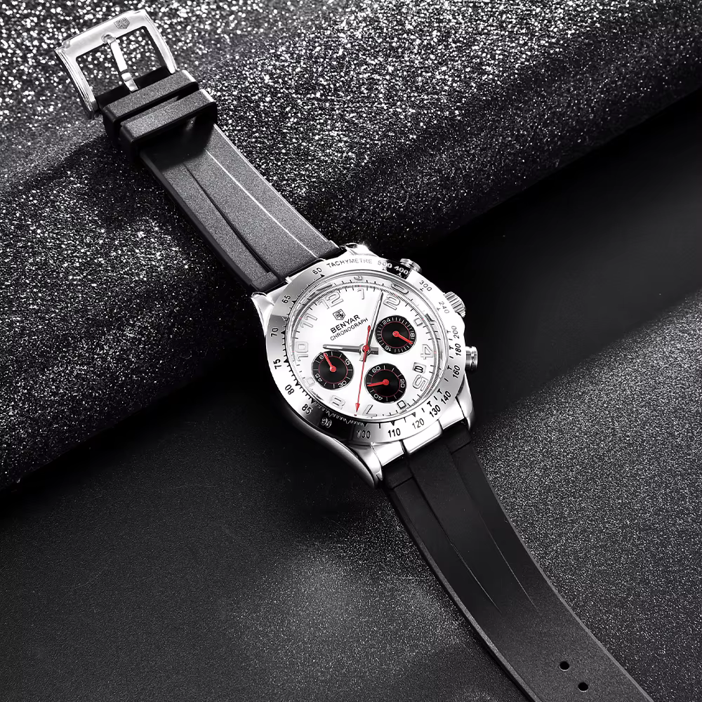 Montre de sport en acier inoxydable pour homme