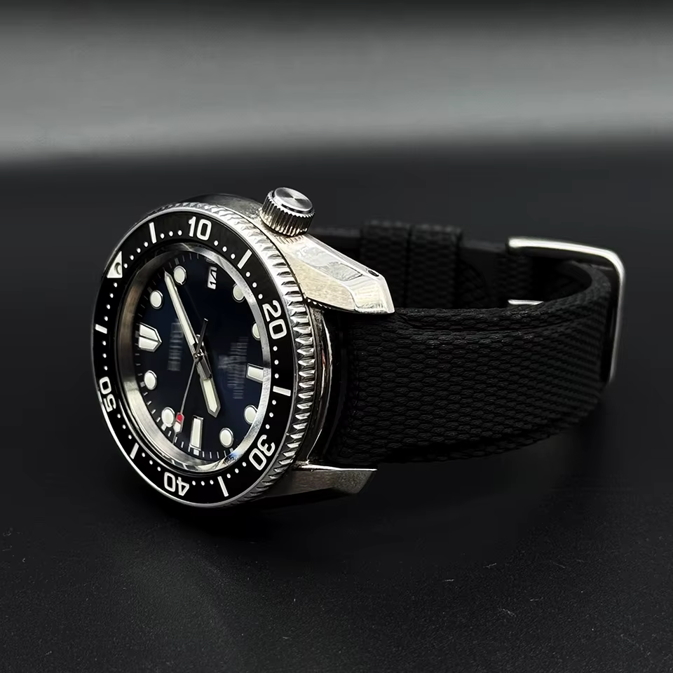 Nouveau bracelet de montre incurvé en FKM 20mm 21mm 22mm