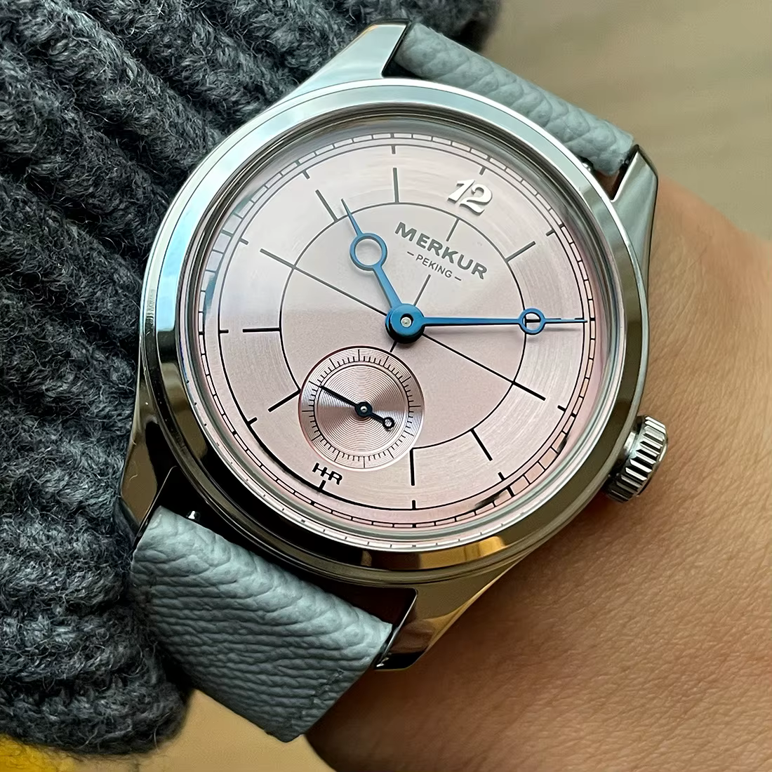 Nouvelle montre décontractée rétro MERKUR Cross Line Sector Dial Purple pour hommes