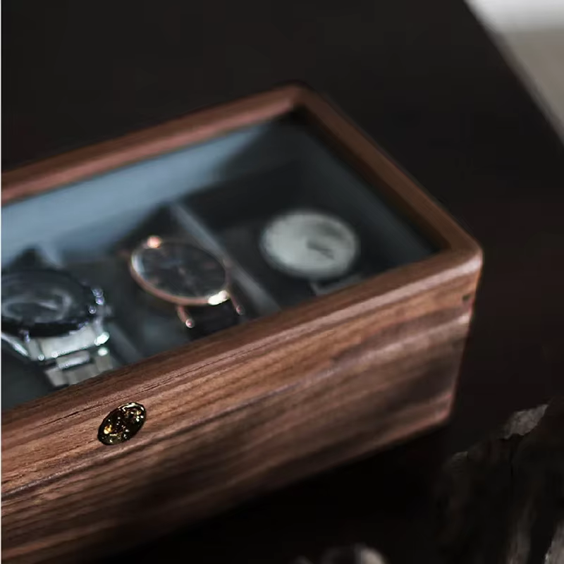 Boîtes de rangement de montres en bois massif