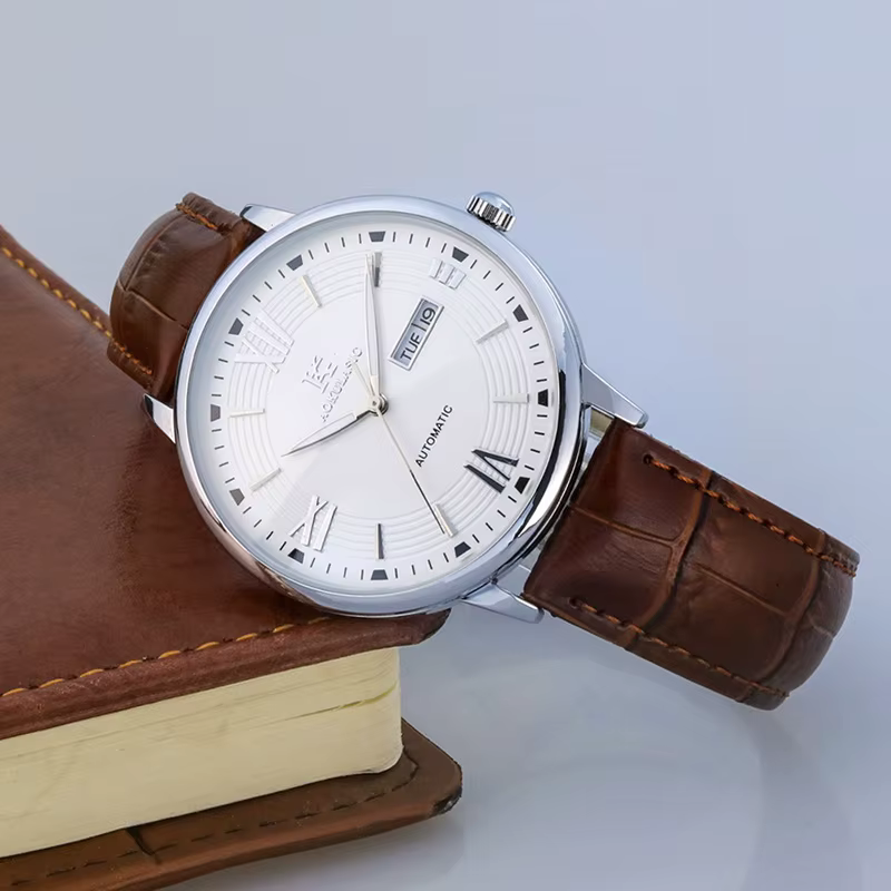 Montre mécanique automatique ultra fine pour hommes