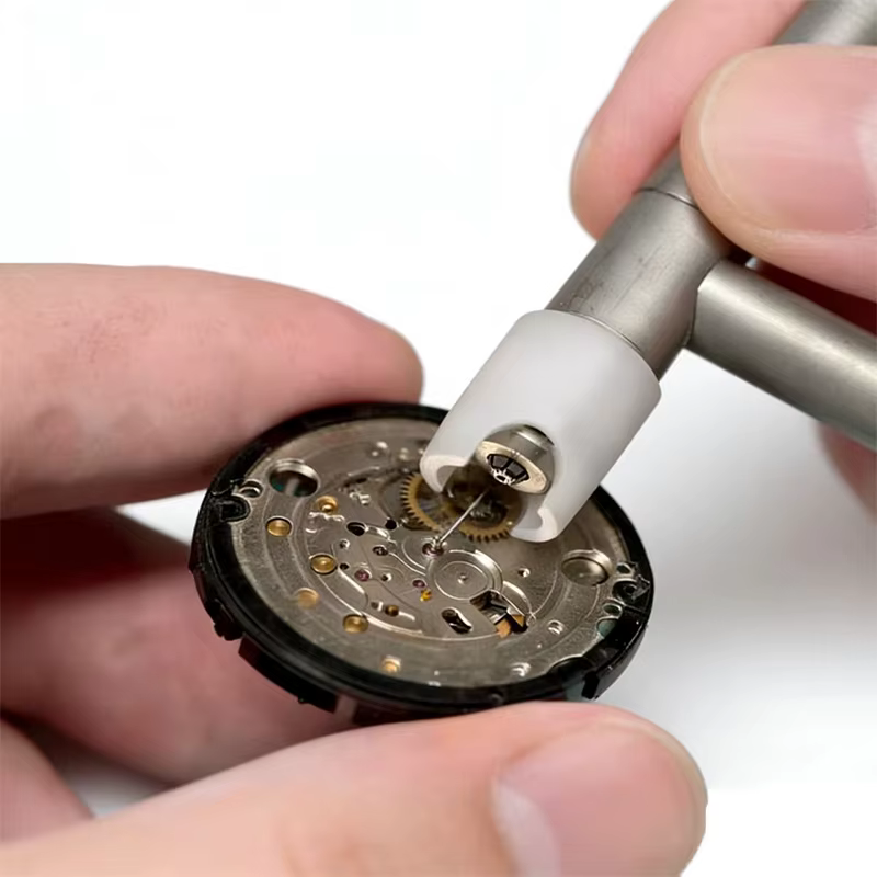 Outil professionnel de réparation de montres