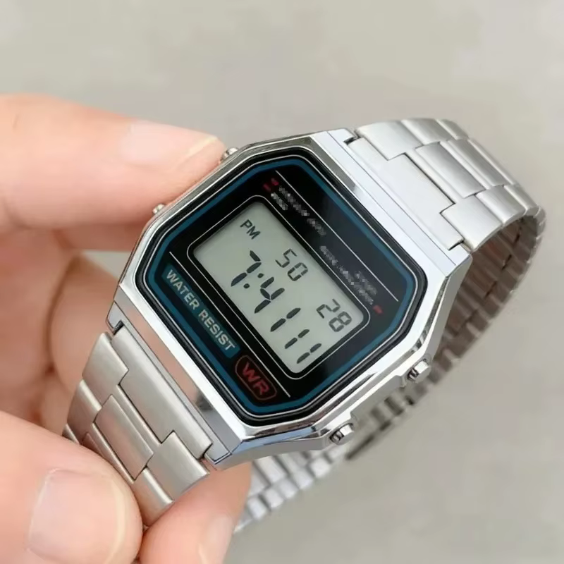 Montre numérique tendance pour hommes