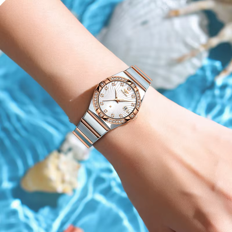 Montre lumineuse ultra fine pour femme