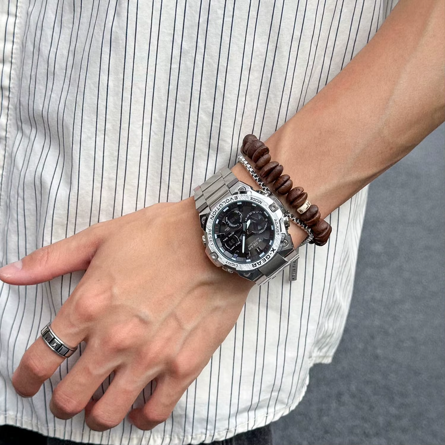 Montre multifonctionnelle en acier inoxydable pour hommes