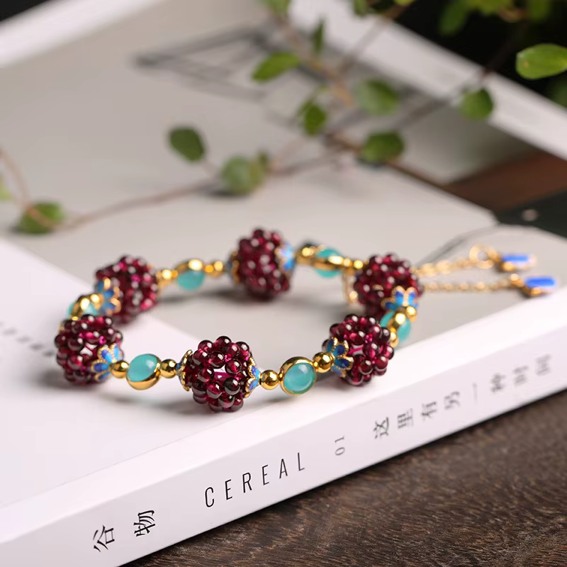 Bracelet en grenat naturel pour femmes, Simple, personnalité créative, associé à une pierre Tianhe, accessoire cloisonné, bijoux