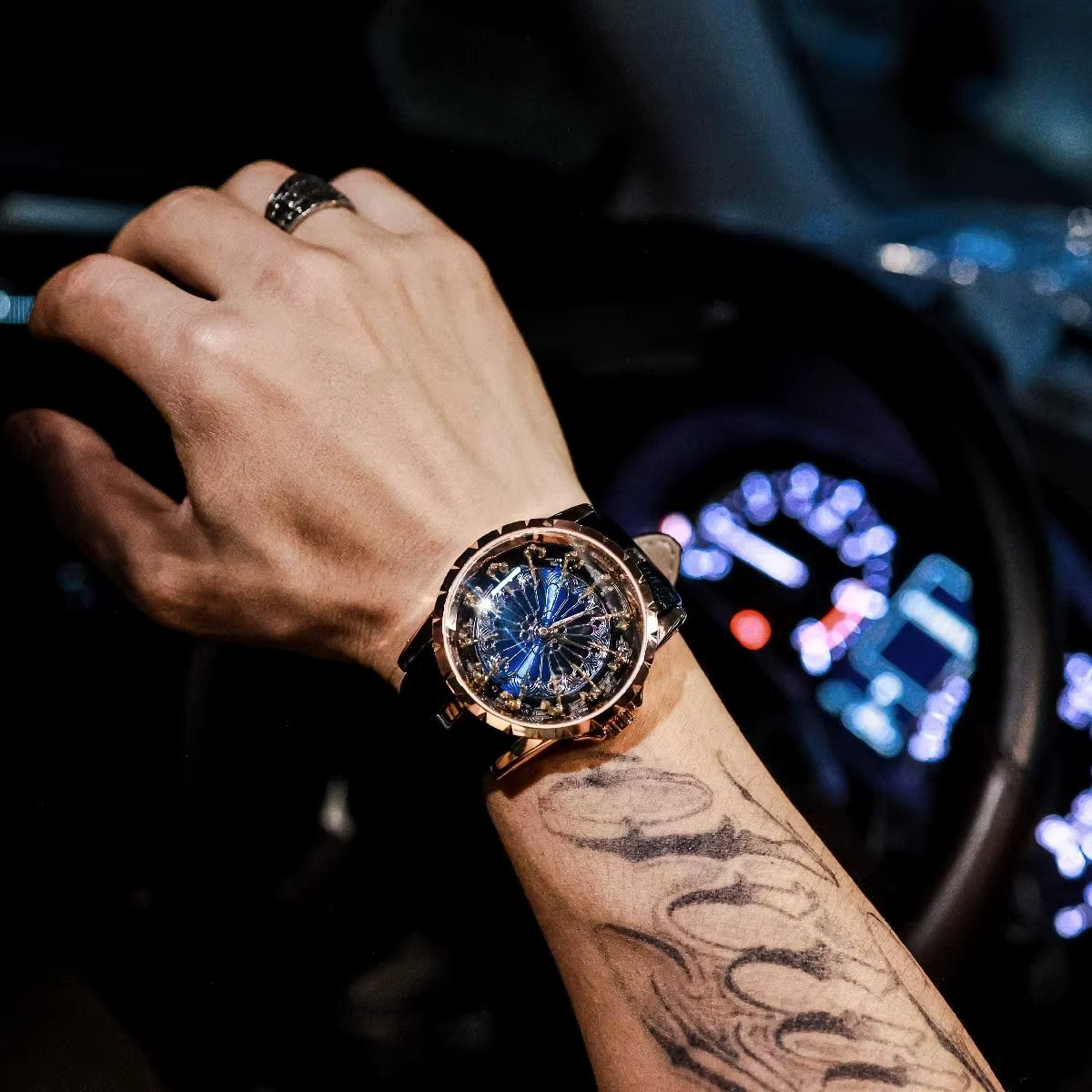 Montre pour homme luxueuse et élégante