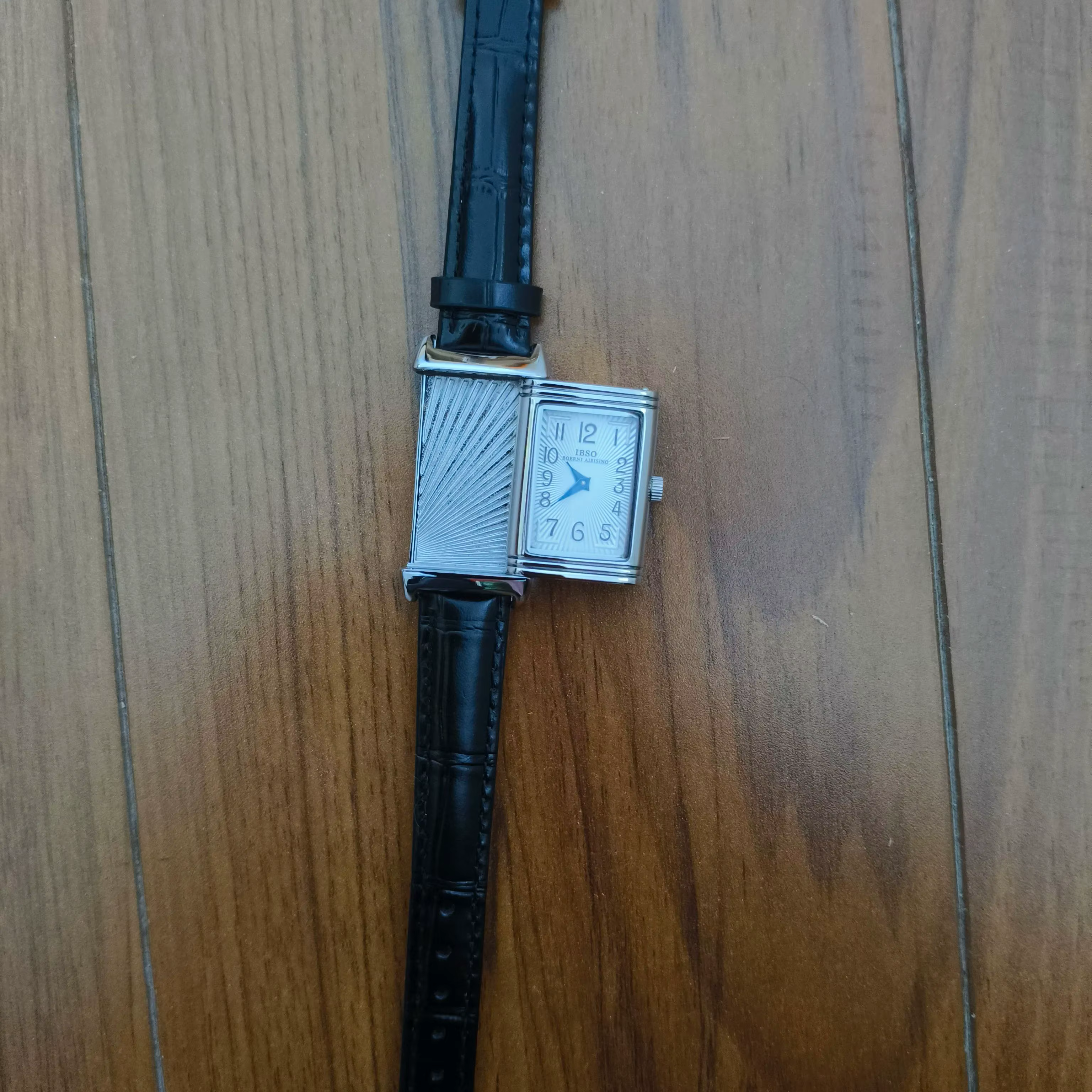 Montre numérique carrée à Quartz en cuir
