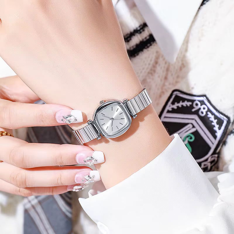 Montre à quartz pour femme