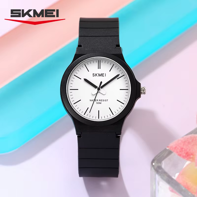 SKMEI 2557 Montre-bracelet sportive étanche tendance pour femme