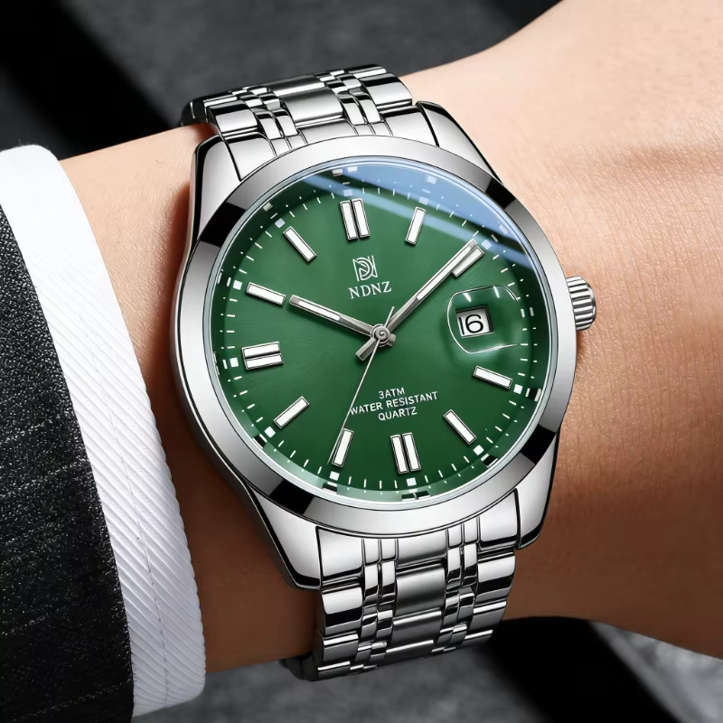 Montre à quartz pour homme avec cadran bleu ciel