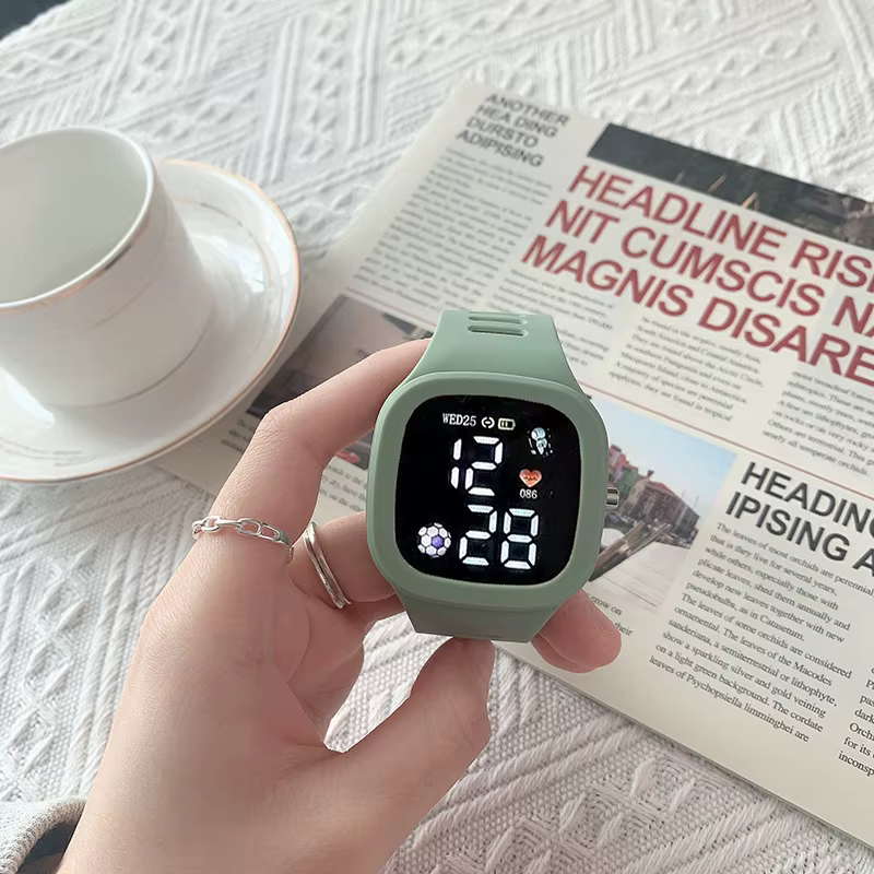 Montre électronique de sport pour enfants