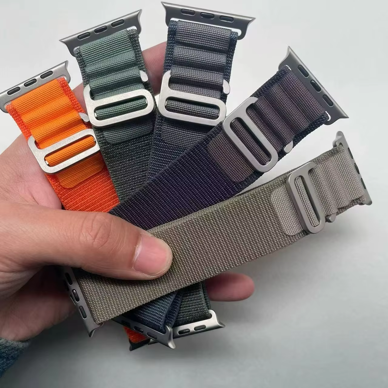 Bracelets à boucle alpine