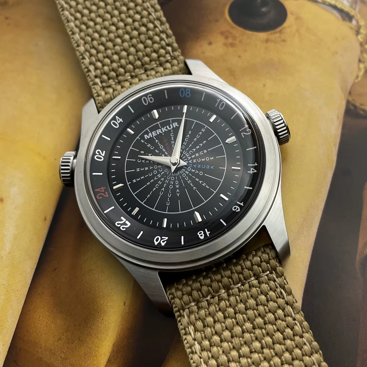 2025 nouveau Merkur double couronne montre universelle rétro manuel montres mécaniques pour hommes