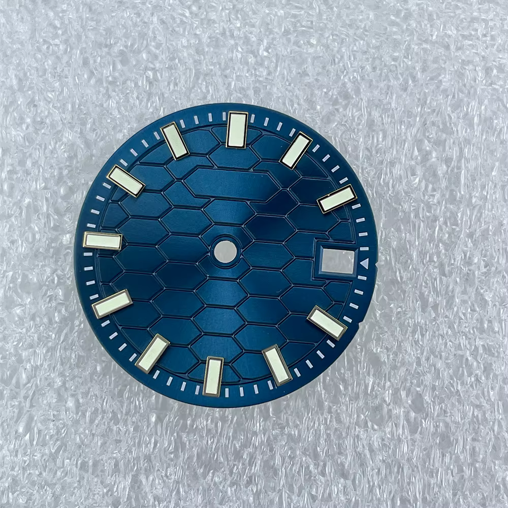Cadran de montre bleu brossé 28.5mm