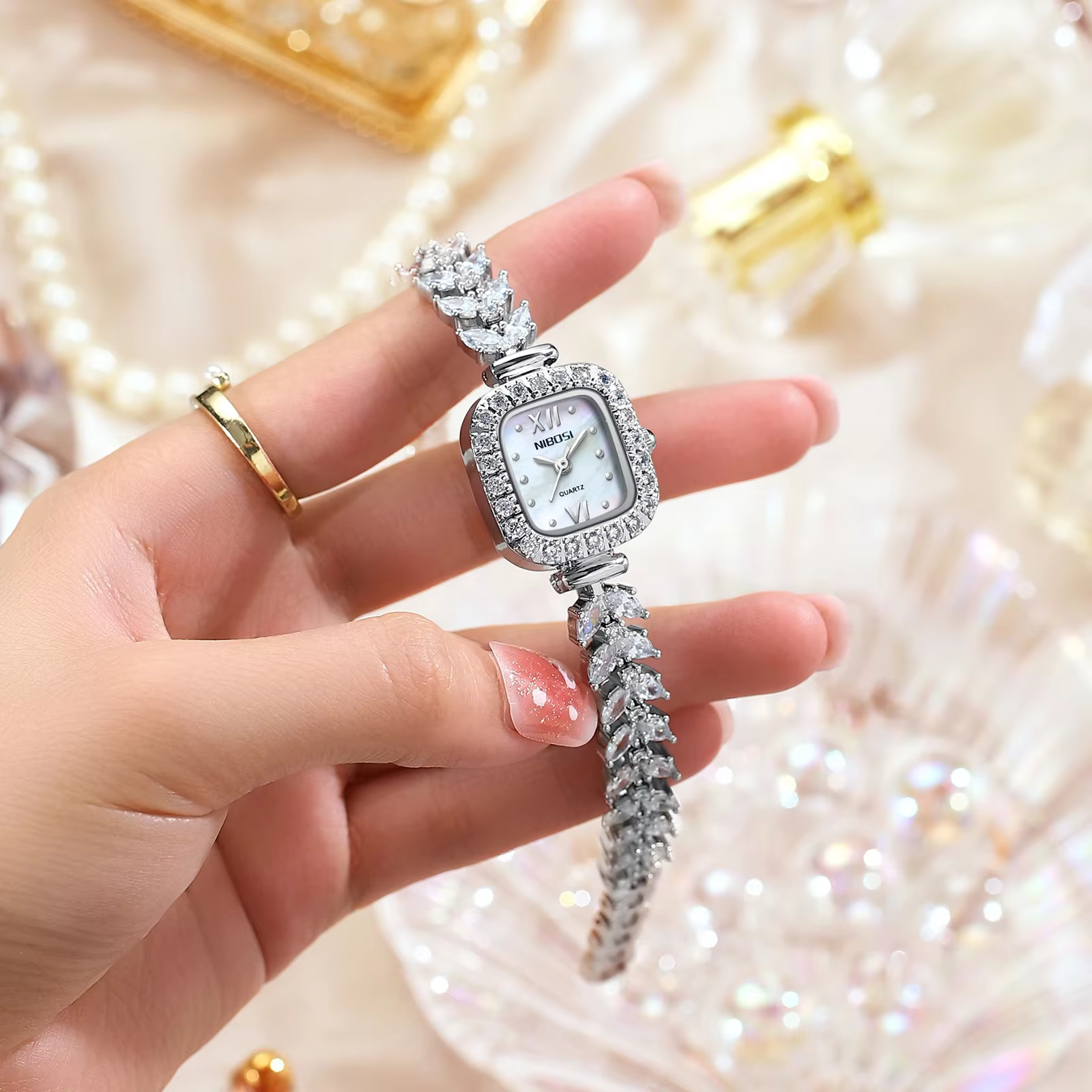 Montre à quartz pour femme