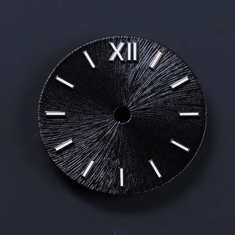 Cadran de montre de style nouveau avec luminescence bleu glace vert