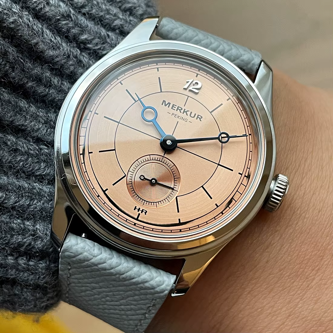 Nouvelle montre décontractée rétro MERKUR Cross Line Sector Dial Purple pour hommes