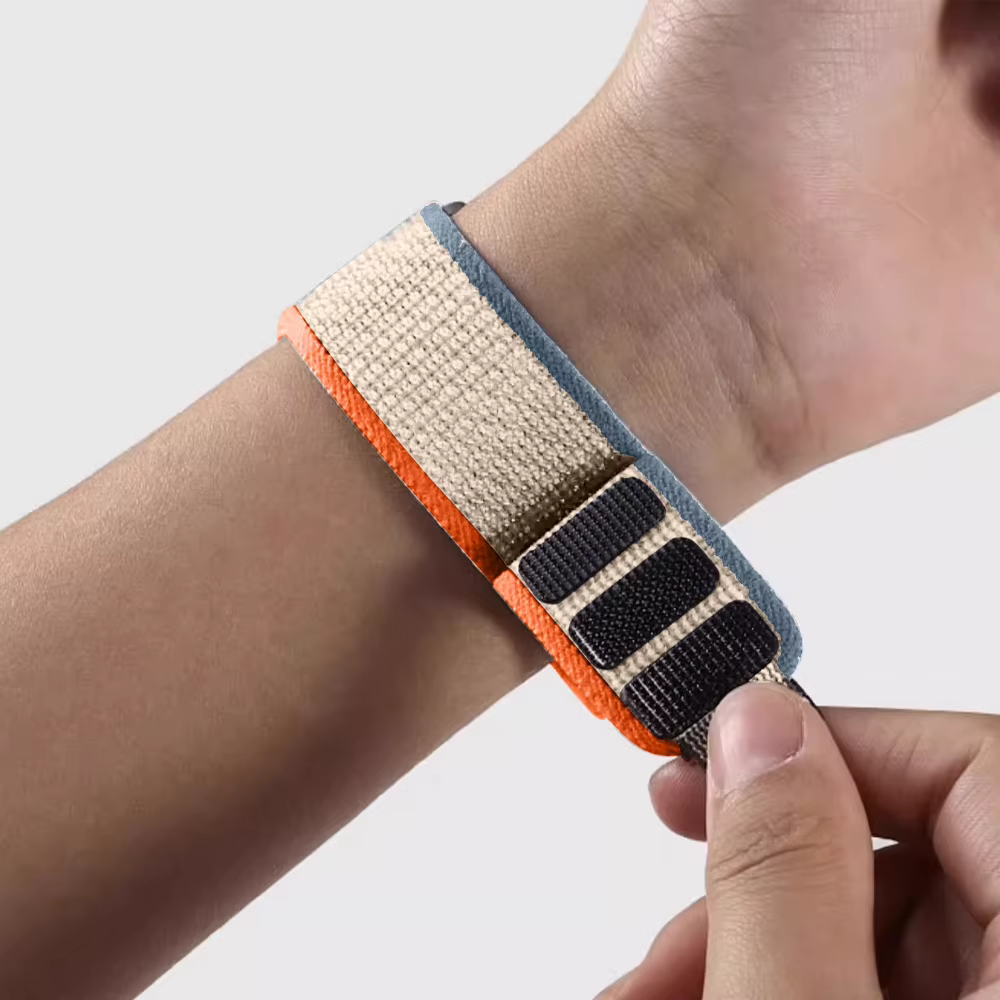 Boucle de sentier officielle pour Apple Watch Ultra 2