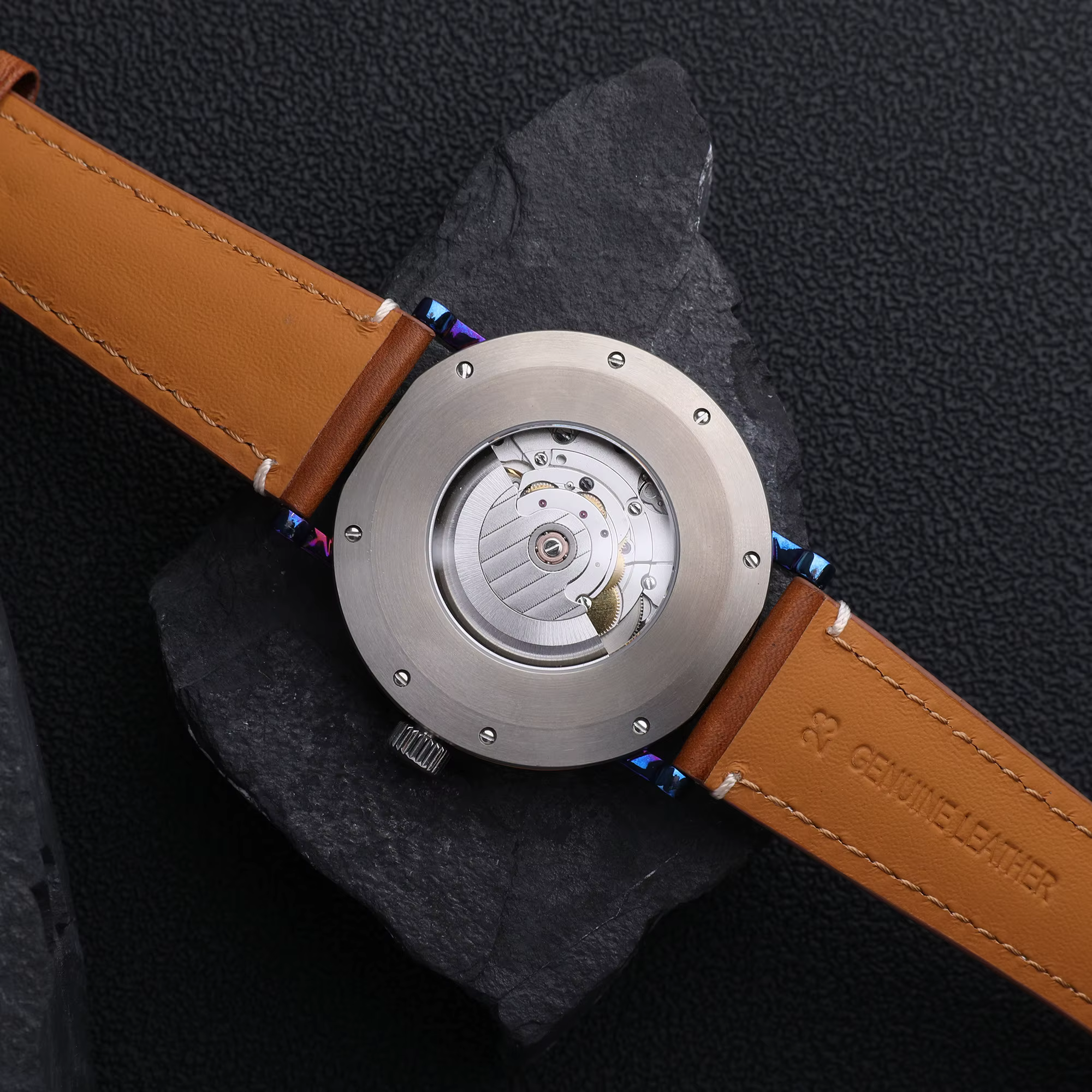 Montre avec boîtier en Bronze de 45mm